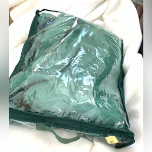 Vintage Mariposa Green 100% Wool Blanket